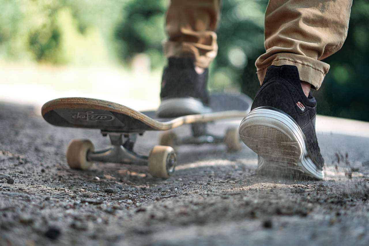 skateboard, shoes, active, in the free, leisure activity, summer, fun, sports, road, skateboarding, activity, man, lifestyle, leisure time, skateboarder, nature, human, dirt, skate, path, fitness, gravel, close up, athletic, recreational sports, skateboard, skateboard, skateboard, skateboard, skateboard, shoes, skateboarding, skateboarding, skate